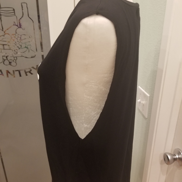 Super Cute Taken Tank Top NWT - Picture 4 of 6